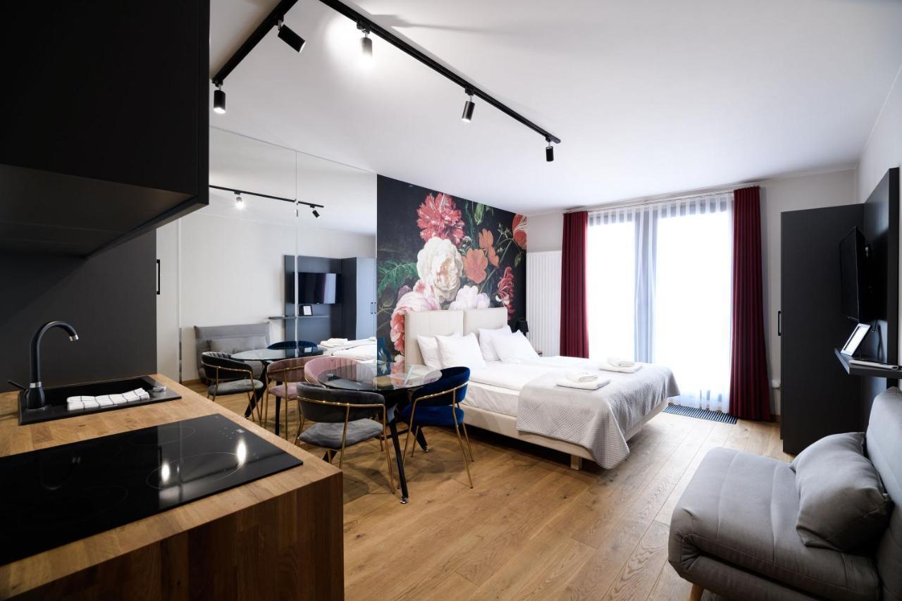 Aparthotel Inspire Miodova Residence Krakow Dış mekan fotoğraf