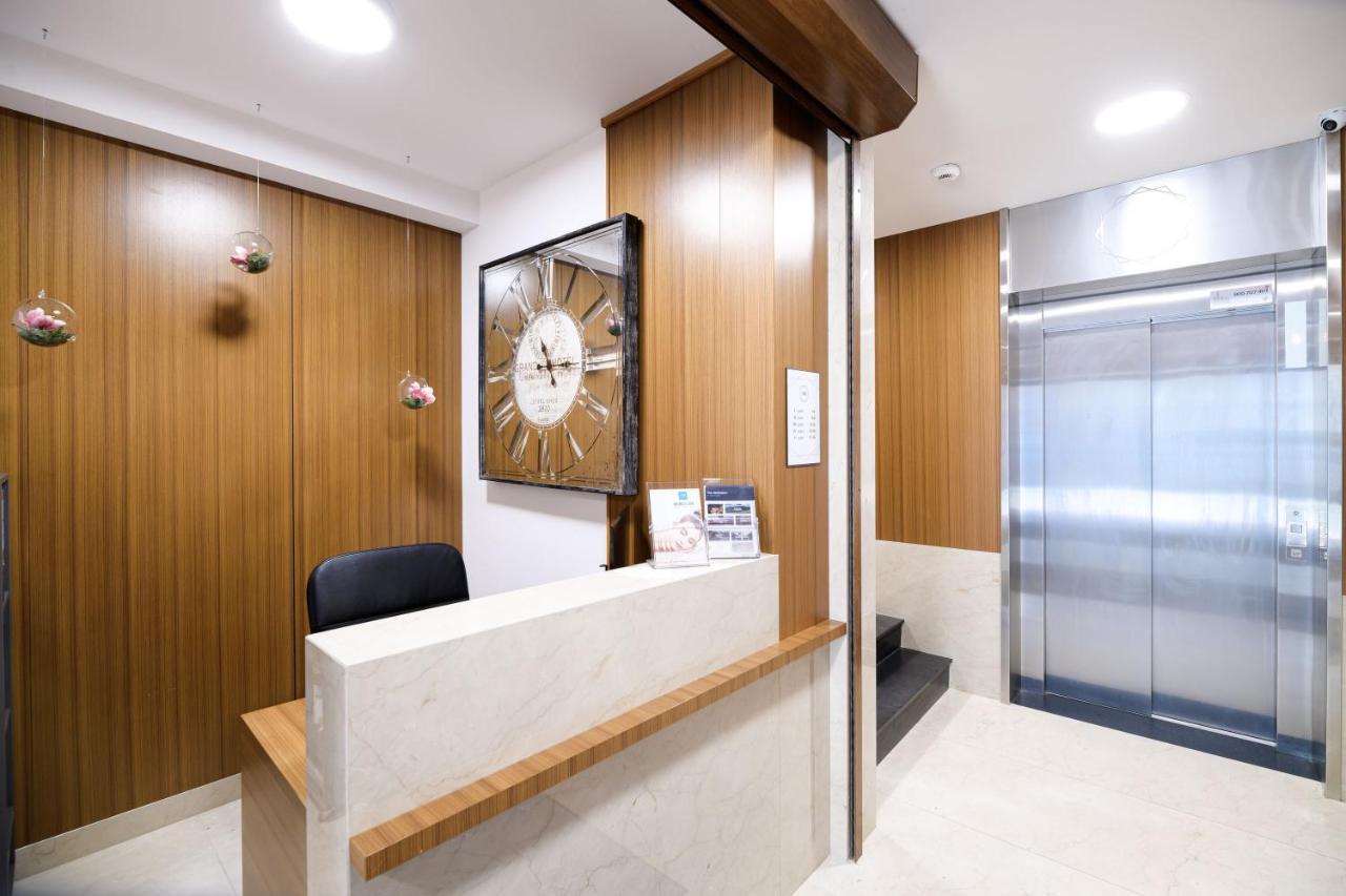 Aparthotel Inspire Miodova Residence Krakow Dış mekan fotoğraf